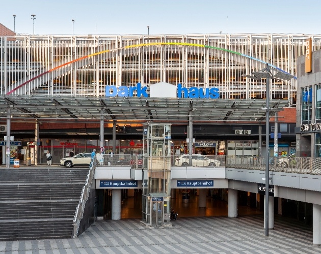 HRG Gewerbefläche Parkhaus Rundestrasse 7