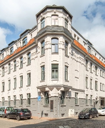 Roscherstraße 13, 13A / Leonhardtstraße 8